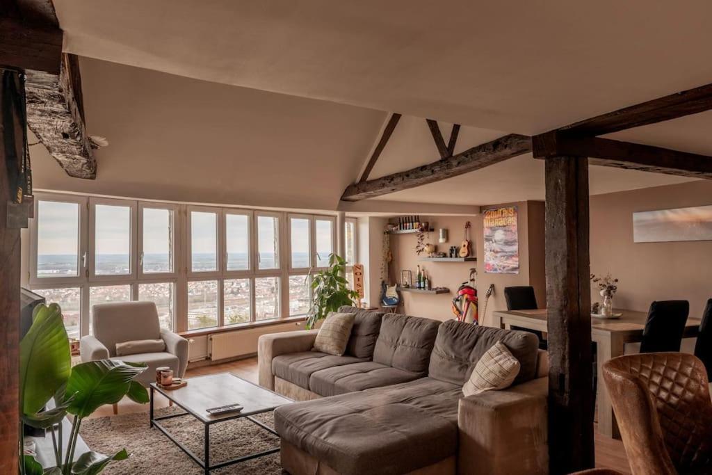 Duplex Atypique Dans La Cite Medievale Лан Екстер'єр фото